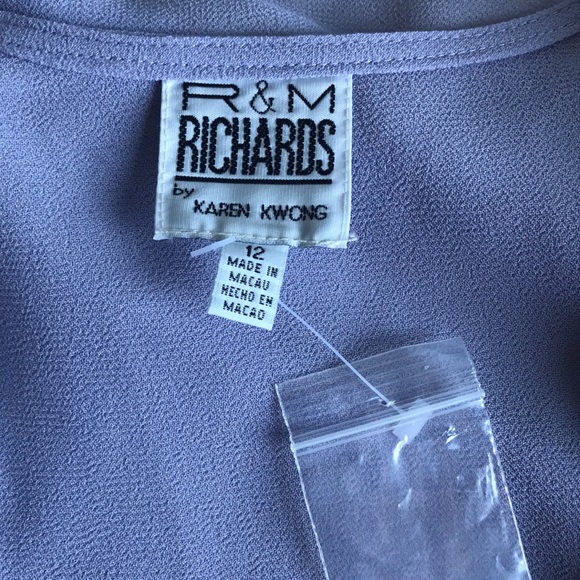 R&M Richards 2 piece garment gown in Lilac. Size 12 Brand New never worn - Picture 7 of 15